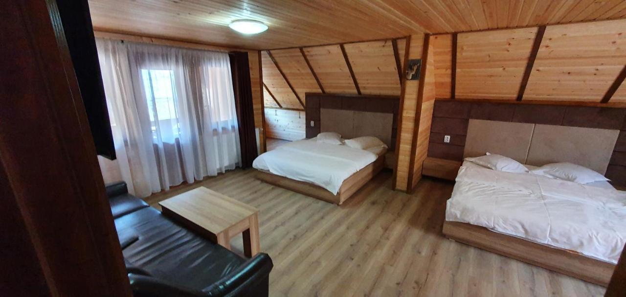 Pensiune Agroturistica Casa Alex Baba Buitenkant foto