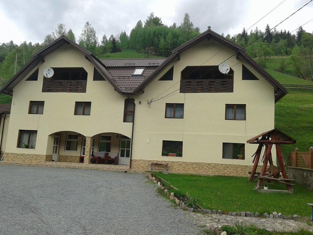 Pensiune Agroturistica Casa Alex Baba Buitenkant foto